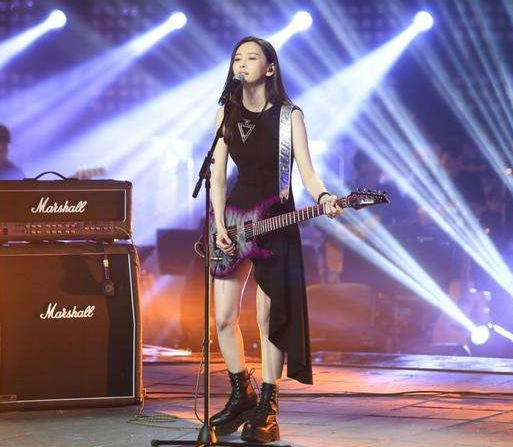 于文文整容了嗎？于文文整容前后圖