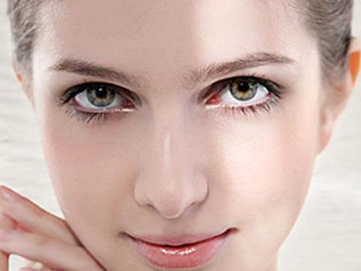 開(kāi)眼角價(jià)位是多少？會(huì)不會(huì)留下疤痕？