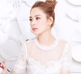 《延禧攻略》整容臉泛濫之后，于媽新劇自然美女阿嬌加盟