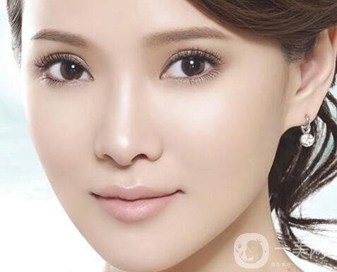 割雙眼皮要恢復(fù)多久 注意事項有哪些