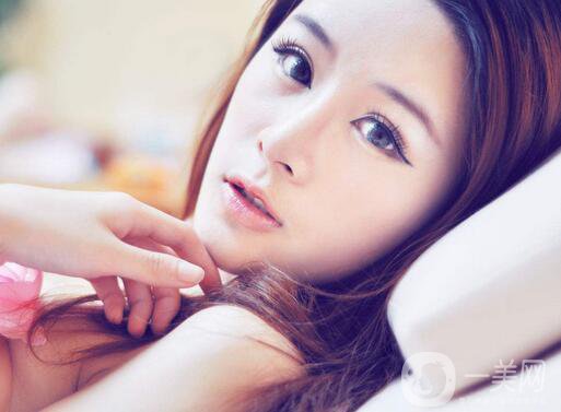 【硅膠隆鼻后遺癥】硅膠隆鼻后遺癥有哪些呢