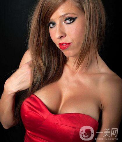 內窺鏡隆胸多少錢 內窺鏡隆胸價格介紹