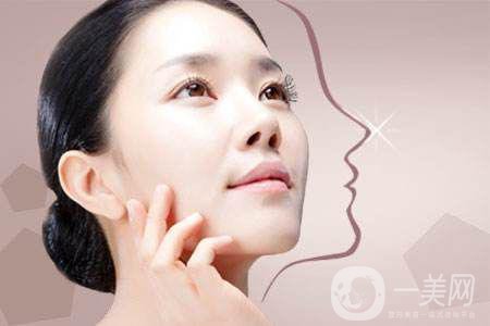 專業(yè)隆鼻修復(fù)手術(shù)的價(jià)格一般是多少？