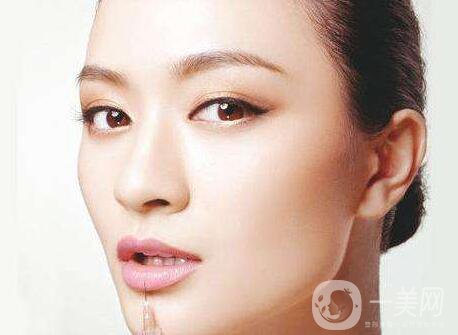 非手術(shù)豐唇方法有哪些？