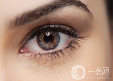 開眼角需要注意些什么？