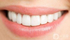 上海做貴金屬烤瓷牙多少錢