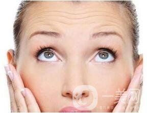 抬頭紋能消除嗎？有哪些方法？