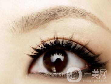 開眼角手術(shù)價格是多少？