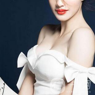 上海自體脂肪隆胸價(jià)錢(qián)是多少？