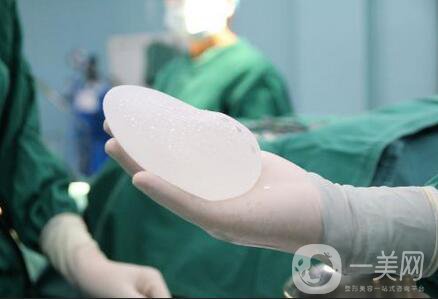 武漢娜高假體豐胸價(jià)格一般是多少