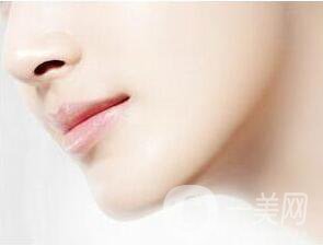 雙下巴吸脂術(shù)后護(hù)理方法