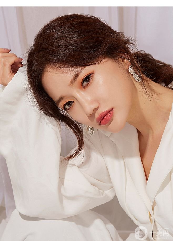 割雙眼皮后多久傷口可以沾水