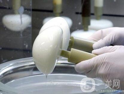 假體豐胸可能會(huì)有什么排異反應(yīng)？