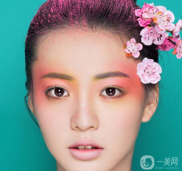 自體脂肪面部填充是什么 填充多久可以化妝？