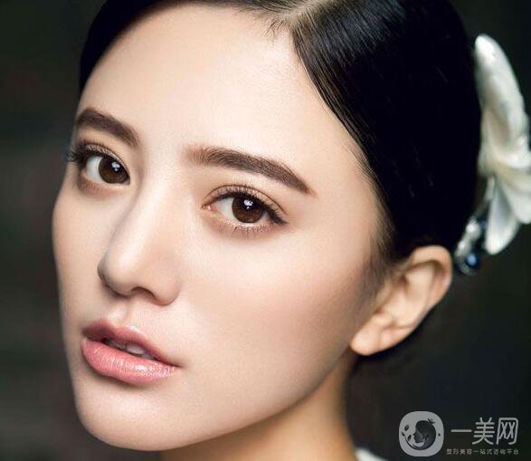 鼻翼縮小手術(shù)費用是多少呢 貴嗎？