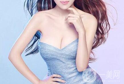 假體隆胸的恢復(fù)時間是多久？