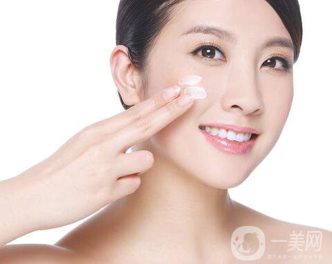 自體脂肪豐鼻唇溝