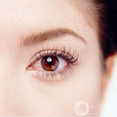 冬季割雙眼皮注意什么？術(shù)后吃什么好？