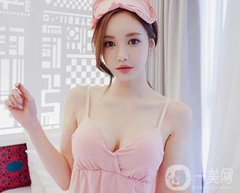 隆乳多少錢呢？