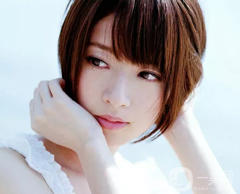 自體脂肪填充眼窩好嗎？