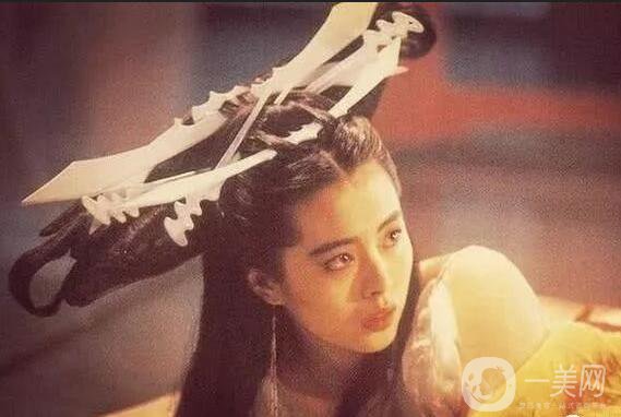 51歲王祖賢減肥成功,顏值大長腿顏值豪宅很搶鏡！