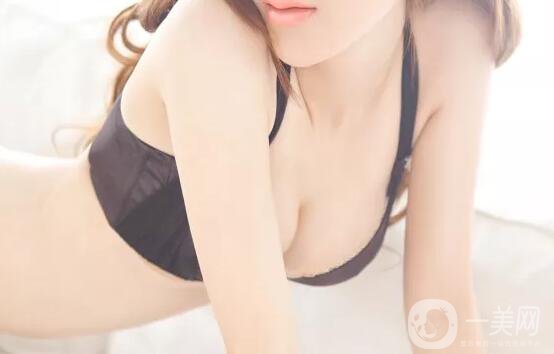 在成都隆胸手術(shù)的價格一般是多少呢？