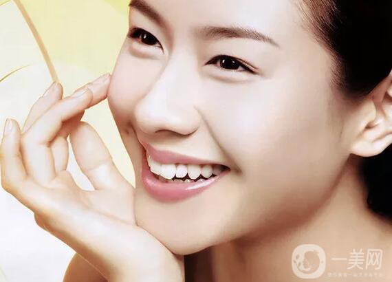 頸部吸脂術是什么 調節(jié)雙下巴*果好嗎？