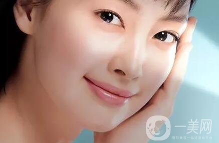 頸部吸脂術是什么 調節(jié)雙下巴*果好嗎？