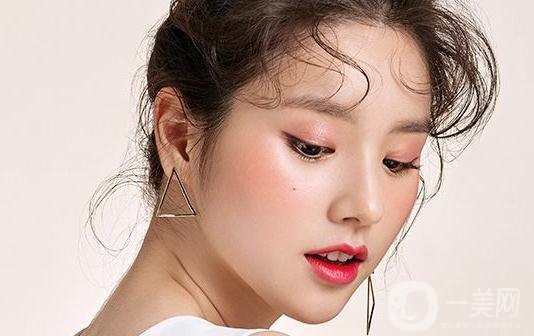 生活美容與醫(yī)療美容有什么區(qū)別呢？