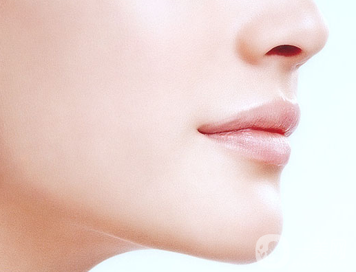 自體脂肪填下巴*果如何? 價(jià)格是多少呢？