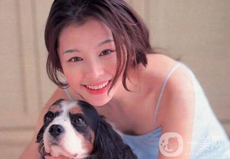 你能通過(guò)整容復(fù)制成別人的樣子嗎？