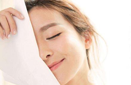 光子嫩膚去痘印可靠嗎 要幾次？