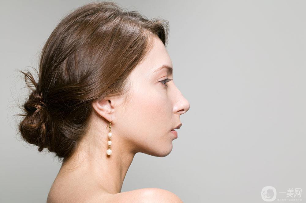 科普：植發(fā)3000單位要多少錢？脫發(fā)的原因