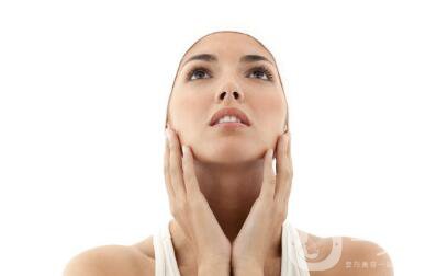 微整墊鼻子多少錢？價格高不高？