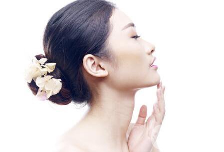 玻尿酸豐下巴需要幾針？?jī)舍槻Ｄ蛩嵯掳?果圖