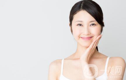 自體脂肪填下巴優(yōu)缺點(diǎn)有哪些呢？