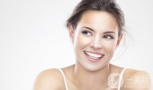 眼部除皺什么方法*好？哪種方法*適合？