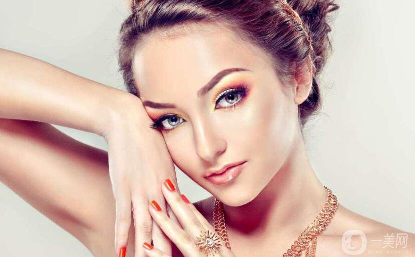 眼部**果自然嗎