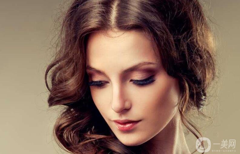 自體脂肪填充下巴圖欣賞 脂肪填充下巴可以維持多久時間