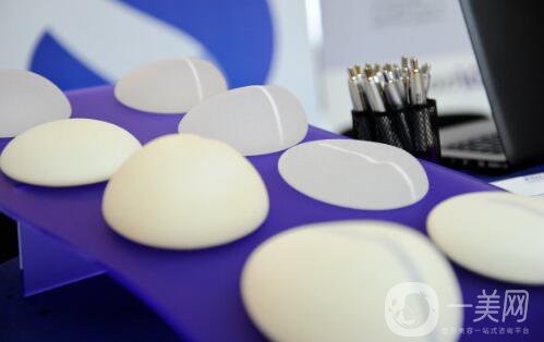 隆胸材料大測(cè)評(píng) 曼托娜高麥格哪種比較好？