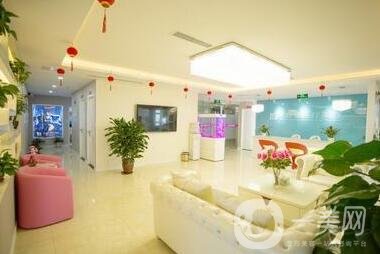 成都春天醫(yī)療美容門診部攜優(yōu)惠價格表震撼來襲!!