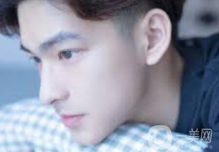 男生鼻梁不高怎么辦