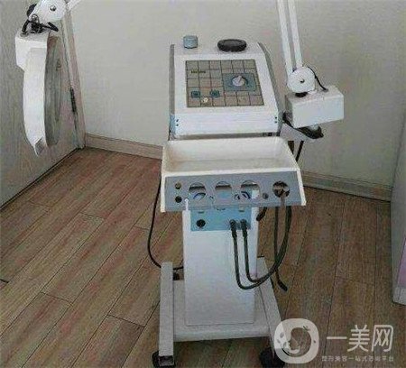 廣西南寧亞韓醫(yī)學(xué)美容整形門診部價格表2019新優(yōu)惠好禮享不停