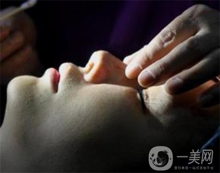 硅膠隆鼻能保持多久？可以終身保持嗎？