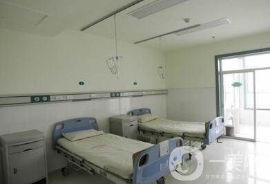 濟南第四人民醫(yī)院整形科價格表+費用明細鉅惠發(fā)布