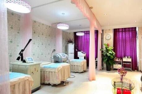 山東大學(xué)附屬濟(jì)南市中心醫(yī)院整形價格表