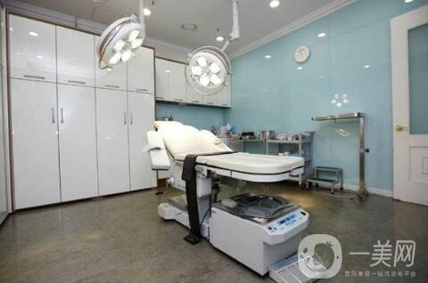 山東大學(xué)附屬濟(jì)南市中心醫(yī)院整形價格表