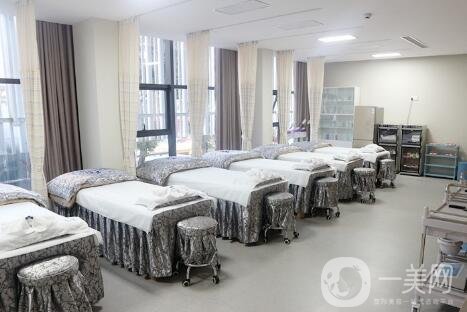 福州海峽整形醫(yī)院價格表