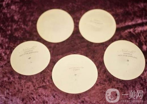 娜綺麗假體隆胸后多久可以變軟？