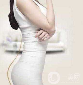 360度環(huán)形吸脂疼不疼？是全麻嗎？